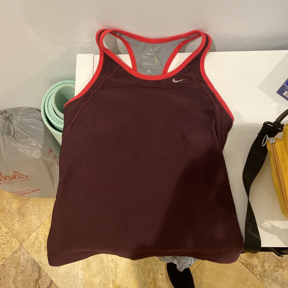 Nike athletic top